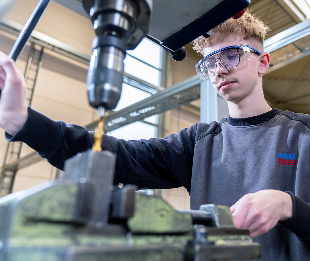 Ausbildung Bohren Metallverarbeitung Werkzeugbau